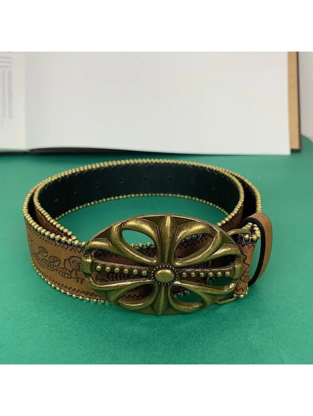 Y2k style American Western vintage style western floral gold beaded boho brown